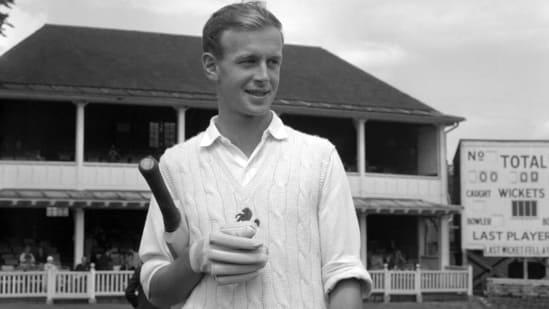Tribute to Derek Underwood